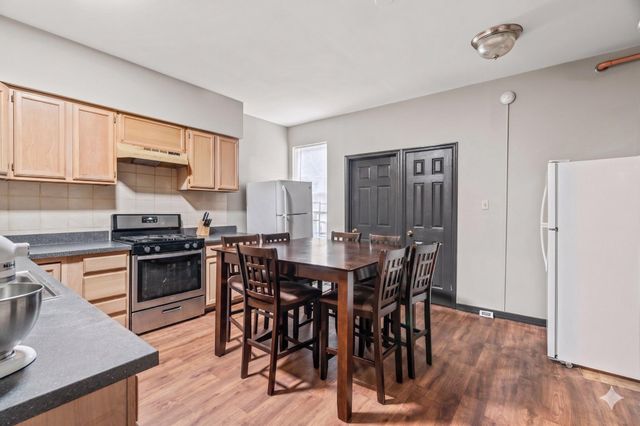 4127 WOODLAND AVE, Philadelphia, PA 19104