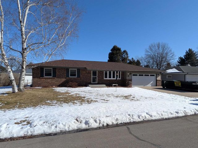 2314 N CLAREMONT DRIVE, Janesville, WI 53545