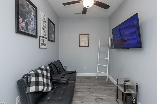 419 Navajo Court, Marietta, SC 29661