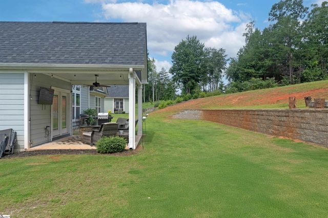 419 Navajo Court, Marietta, SC 29661