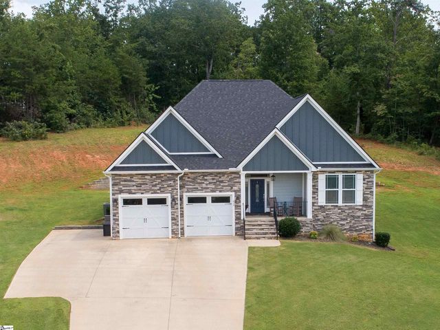 419 Navajo Court, Marietta, SC 29661