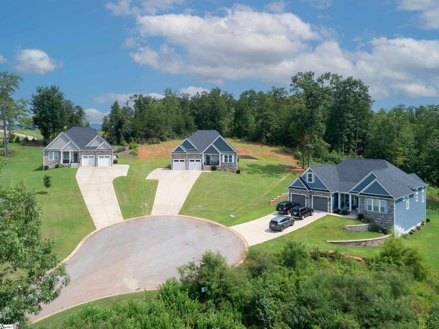 419 Navajo Court, Marietta, SC 29661
