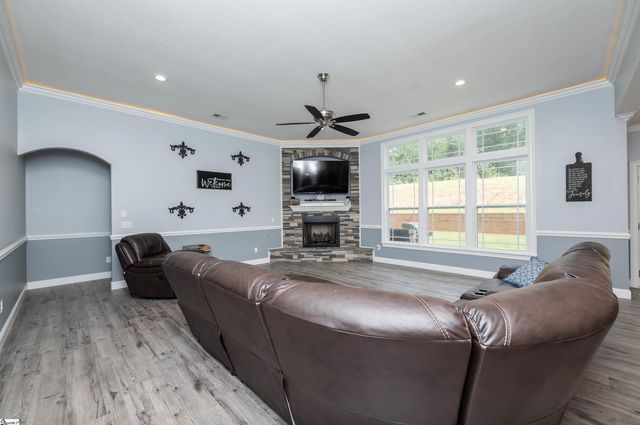 419 Navajo Court, Marietta, SC 29661