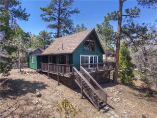 697 Villa Grove, Big Bear City, CA 92314