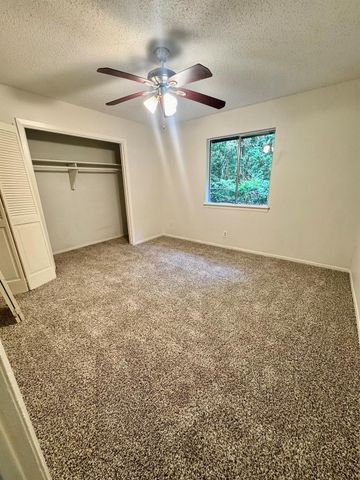 502 N Oak Street, Texas City, TX 77591
