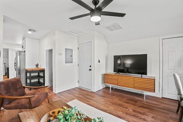 1142 Washington Street 2, Whitman, MA 02382