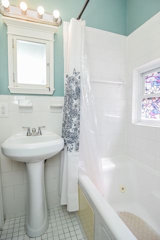 43 Warren St, Revere, MA 02151