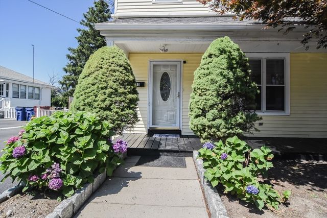 43 Warren St, Revere, MA 02151