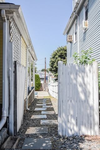 43 Warren St, Revere, MA 02151