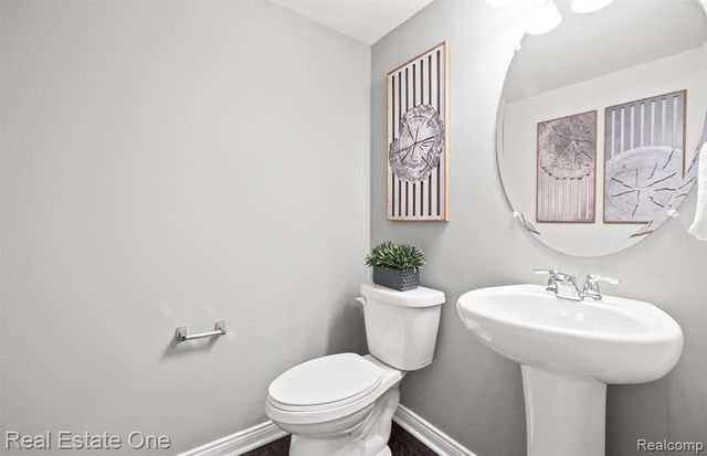 321 N Sydney Court, Plymouth, MI 48170