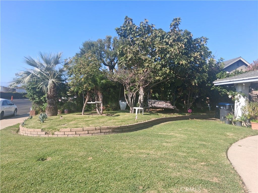 12465 CYPRESS Avenue, Chino, CA 91710 — photo 3