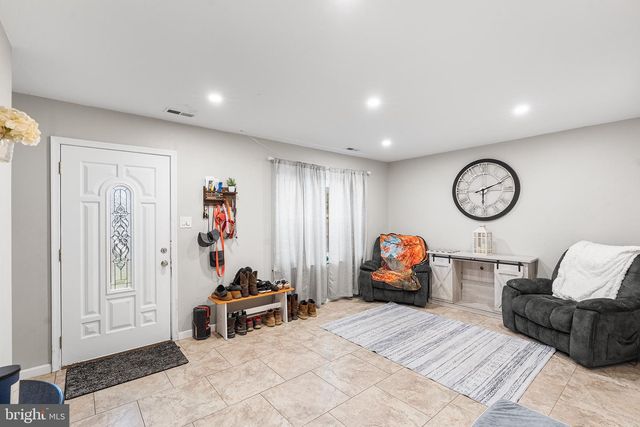 86 SHORELINE DR, Atco, NJ 08004