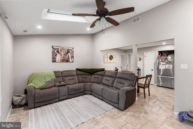 86 SHORELINE DR, Atco, NJ 08004