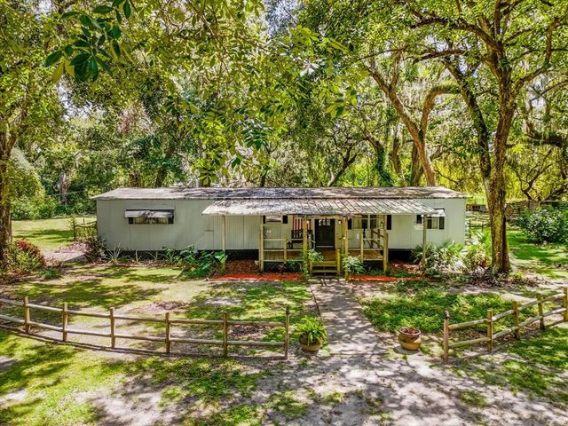 130 YOUTH CAMP ROAD, Groveland, FL 34736