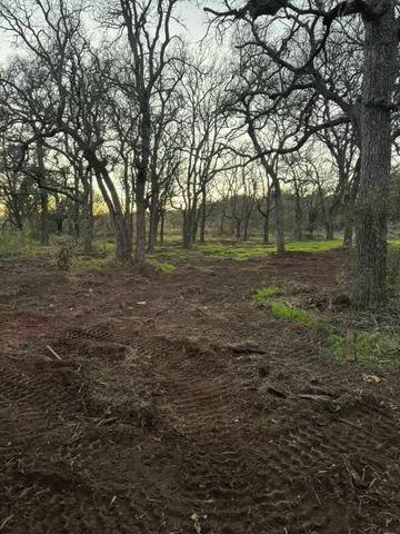 201 Deer Springs LOOP, Burnet, TX 78611