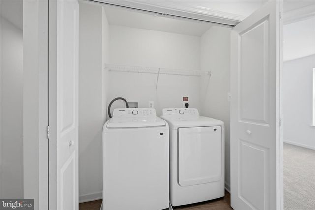 32 PITCH PINE CT, Bunker Hill, WV 25413