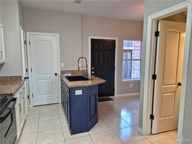 607 Jade 3, Edinburg, TX 78541