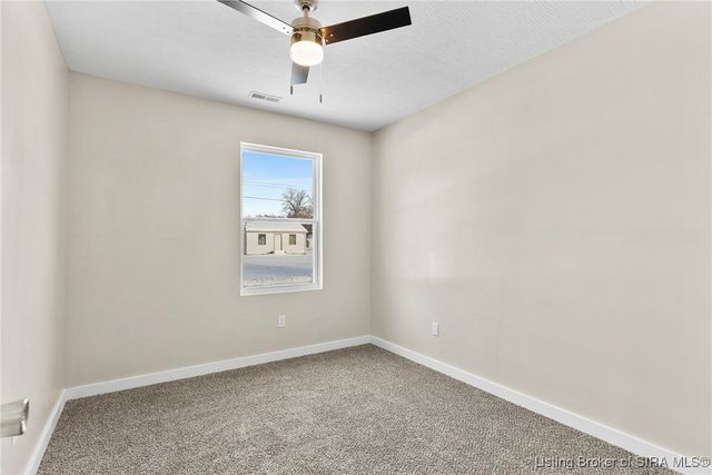 982 N Third Street, Austin, IN 47102