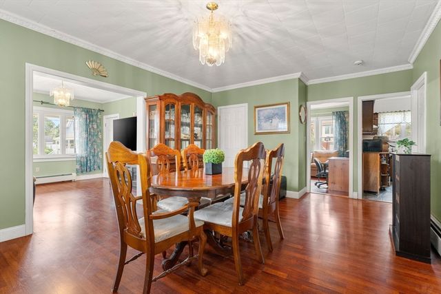 50 Pratt Ave, Somerset, MA 02726