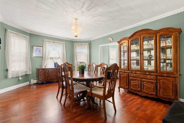 50 Pratt Ave, Somerset, MA 02726