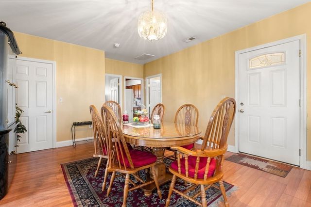 50 Pratt Ave, Somerset, MA 02726