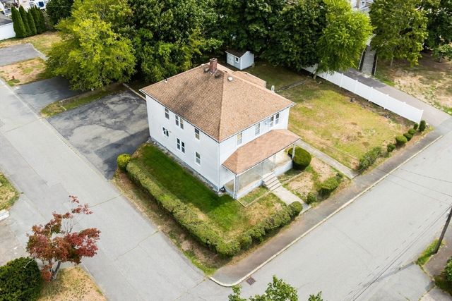50 Pratt Ave, Somerset, MA 02726