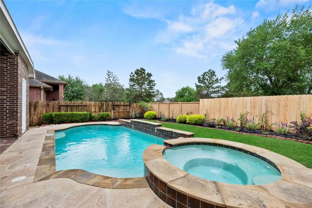 9915 Rochs Hill Court, Katy, TX 77494