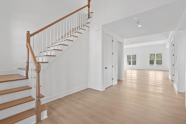 18 Loons Call 107, Plymouth, MA 02360