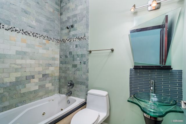 4932 N Harding Avenue 1S, Chicago, IL 60625