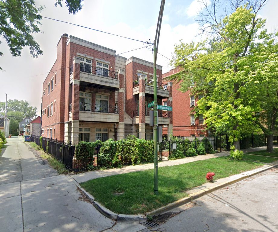 4932 N Harding Avenue 1S, Chicago, IL 60625