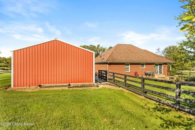 124 Whitetail Dr, Taylorsville, KY 40071