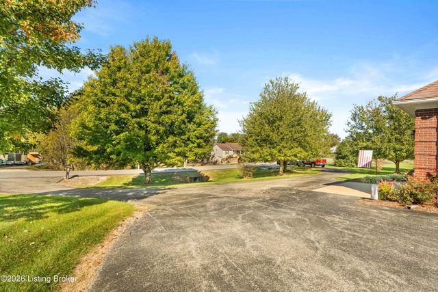 124 Whitetail Dr, Taylorsville, KY 40071