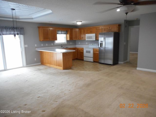 124 Whitetail Dr, Taylorsville, KY 40071