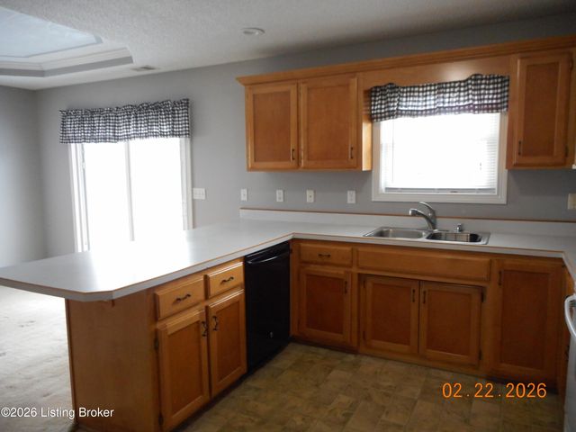 124 Whitetail Dr, Taylorsville, KY 40071