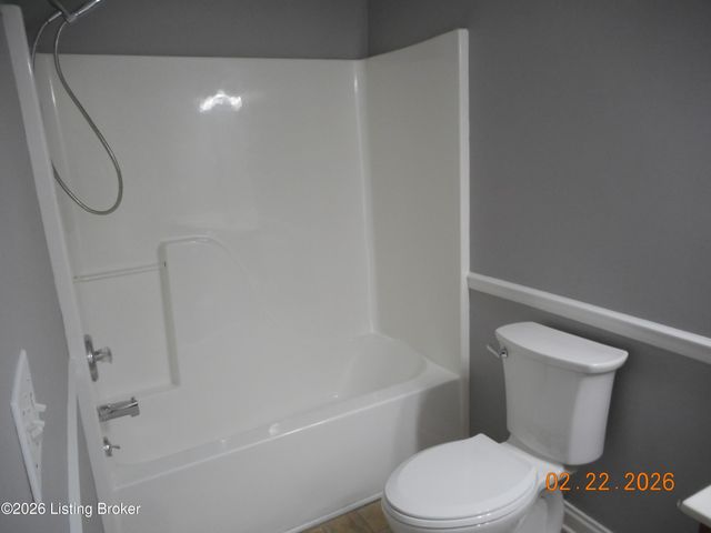 124 Whitetail Dr, Taylorsville, KY 40071