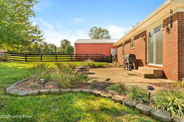 124 Whitetail Dr, Taylorsville, KY 40071