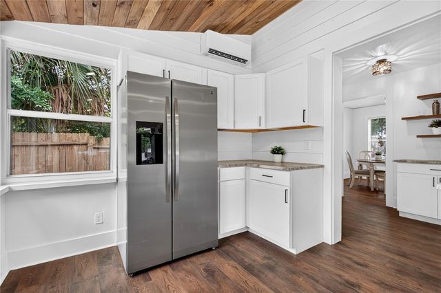 1811 SANFORD AVENUE, Sanford, FL 32771