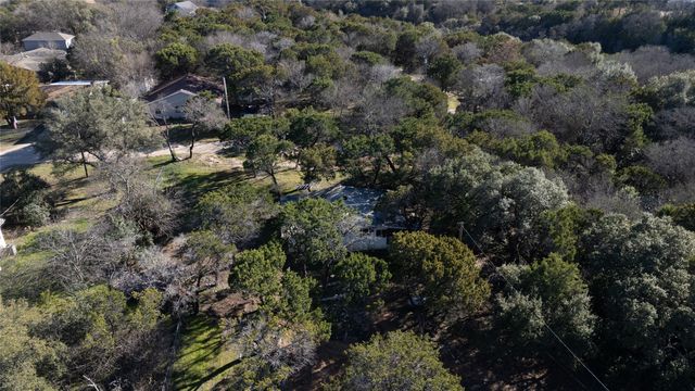 566 County Road 1743, Clifton, TX 76634