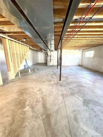 1296 Blue Ridge Parkway, White Lake, MI 48383