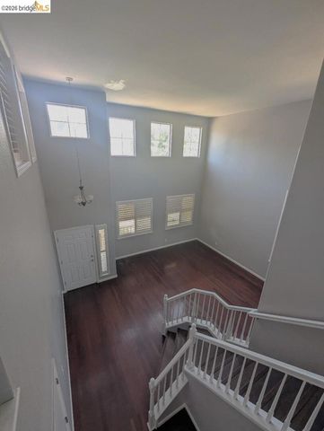 4958 4958 Bay View CIR, Stockton, CA 95219