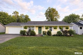 2217 JENNIFER Lane, Marion, IL 62959