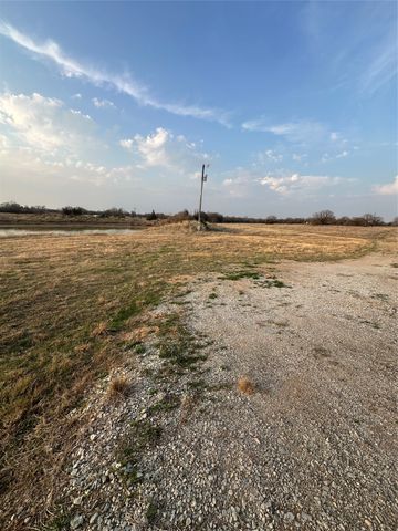 1551 County Road 1480, Chico, TX 76431