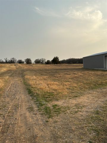1551 County Road 1480, Chico, TX 76431