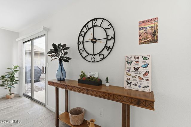 630 E JENSEN Street 104, Mesa, AZ 85203