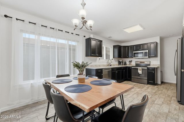 630 E JENSEN Street 104, Mesa, AZ 85203