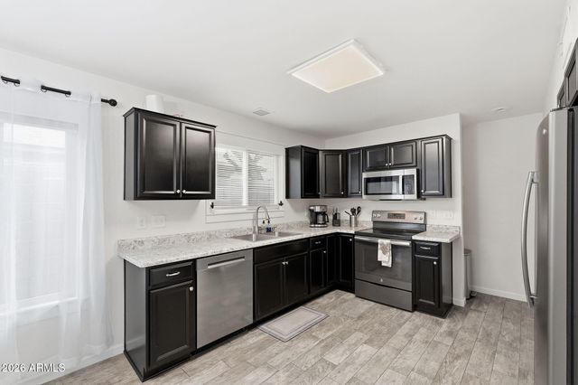 630 E JENSEN Street 104, Mesa, AZ 85203