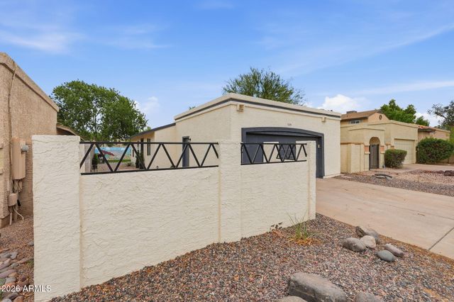 630 E JENSEN Street 104, Mesa, AZ 85203