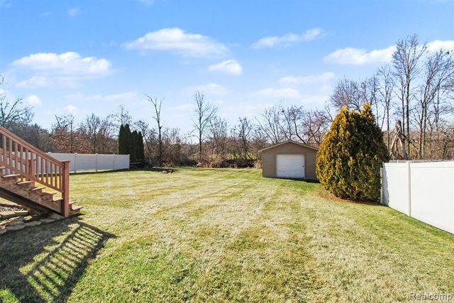 4322 Quail Ridge Lane, Newport, MI 48166