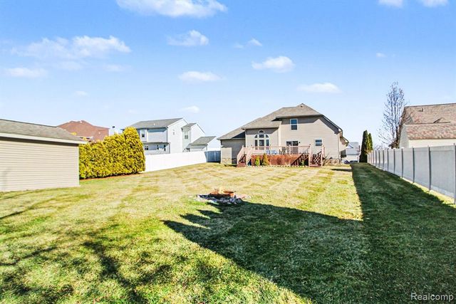 4322 Quail Ridge Lane, Newport, MI 48166