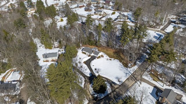 4 Tully Street, Windham, NH 03087